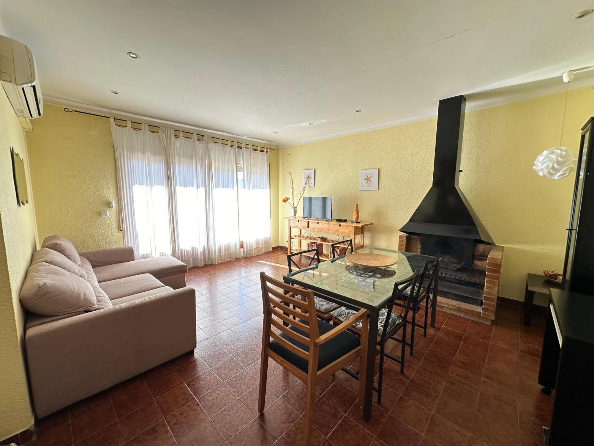 Agi Llotja Plazza Apartment Roses Ngoại thất bức ảnh